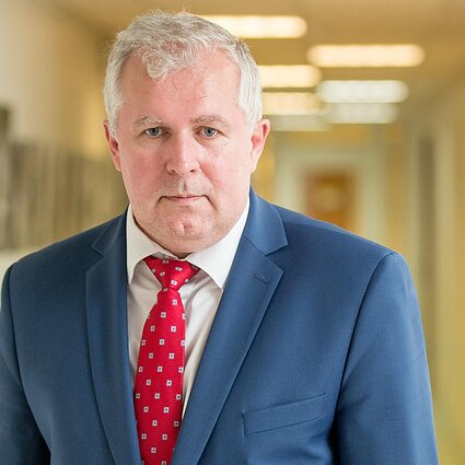 Ryto garsai. Šiandienos iššūkiai ir mūsų karinės galios stiprinimas pokalbyje su Krašto apsaugos ministru Arvydu Anušausku