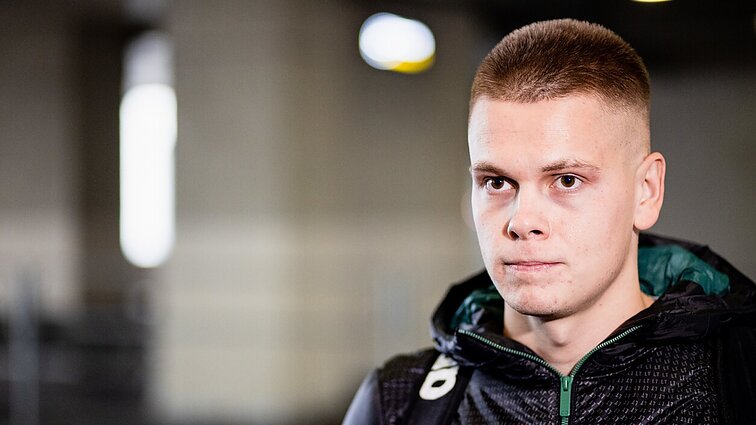 Sportas. Orai. Skirtingos plaukikų nuotaikos Budapešte: Rapšys nusivylęs savimi, Teterevkova džiaugiasi asmeniniu rekordu (su vertimu į gestų k.)