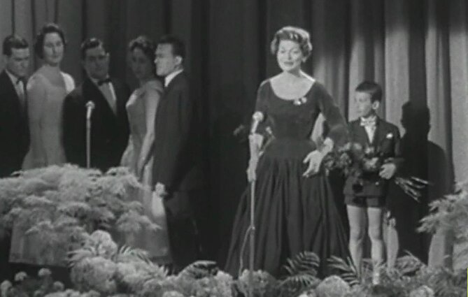 Kalendoriaus rubrikoje – „Eurovizijos“ 65-metis: kurioje šalyje pirmą kartą ji buvo surengta?