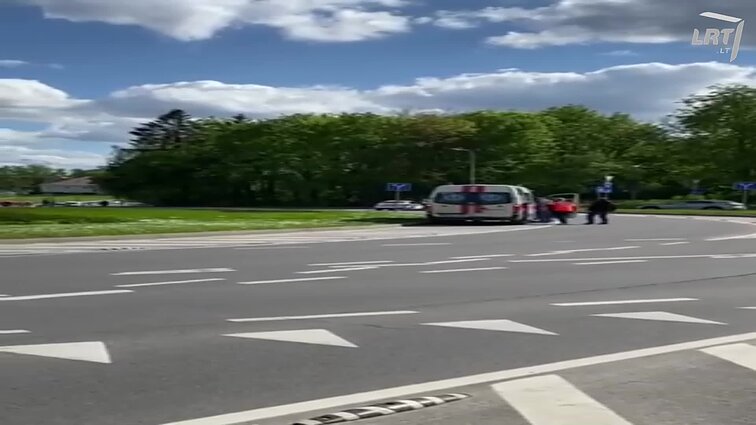 Iš Kauno į Vilnių sraigtasparniu skubiai atskraidinta donoro širdis