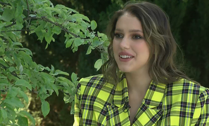 Naują kūrinį pristatanti Monique: planavau šios dainos niekam nerodyti