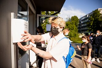Lietuvių kalbos ir literatūros egzaminas. Lietuvių kalbos ir literatūros egzaminas.