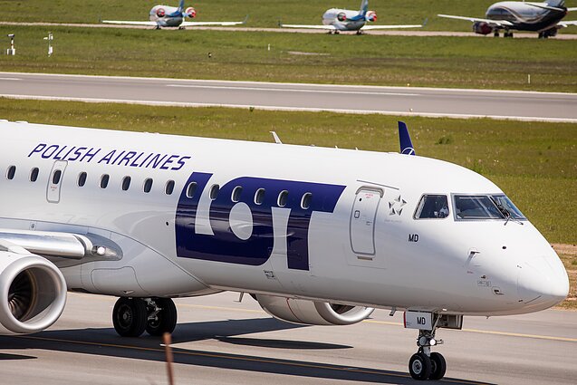 Lenkijos oro linijos „LOT Polish Airlines“