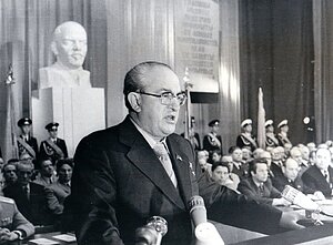 Юрий Андропов в 1978 году Юрий Андропов в 1978 году