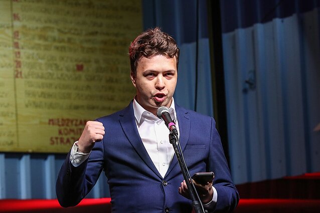 Pratasevičius Baltarusijoje surengtoje spaudos konferencijoje vėl tvirtino, jog jaučiasi puikiai