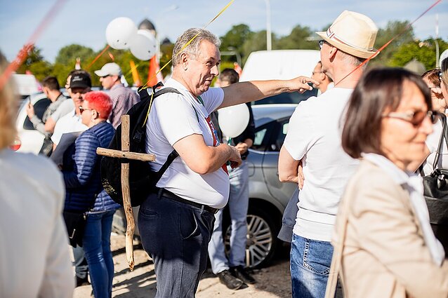 Žinios. „Šeimų maršo“ organizatoriai šiandien rinkosi į protesto akciją prie parlamento