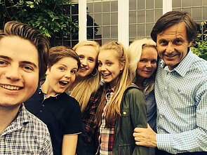 Lucinda Riley su šeima