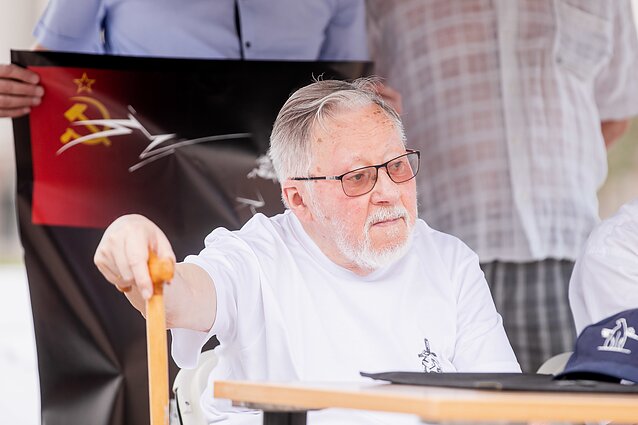 Nepriklausomybės aikštėje minimos 80-osios Birželio sukilimo metinės Nepriklausomybės aikštėje minimos 80-osios Birželio sukilimo metinės