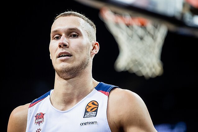 Sportas. Orai. Sedekerskis pasirengęs stabdyti Luką Dončičių