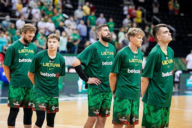 Ar palaikome sportininkus tik tada, kai jie mums parveža medalius?