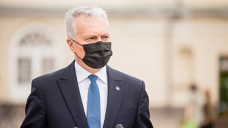 Nausėda po susitikimo su Ispanijos premjeru akcentavo šalies patirtį kovojant su migracija