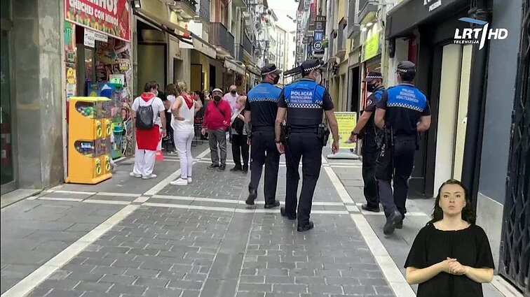 Žinios. Sportas. Orai (su vertimu į gestų k.)