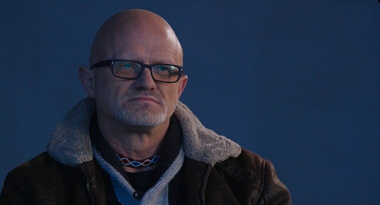 Stambiu planu. Liutauras Degėsys: žmogui vienas pagrindinių užsiėmimų turėtų būti – pasikalbėti su savimi