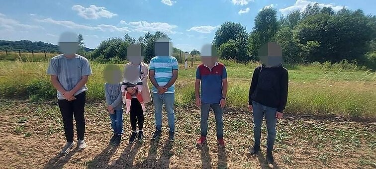 Žinios. „Frontex“ siunčia į Lietuvą sraigtasparnius sienai su Baltarusija stebėti