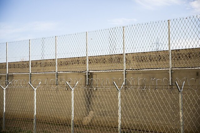Aplaidžiai vykdyti statybų darbai Šiaulių tardymo izoliatoriuje: galėjo būti išvaistyta 500 tūkst. eurų