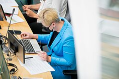 Neeilinė Seimo sesija dėl neteisėtų migrantų antplūdžio Neeilinė Seimo sesija dėl neteisėtų migrantų antplūdžio