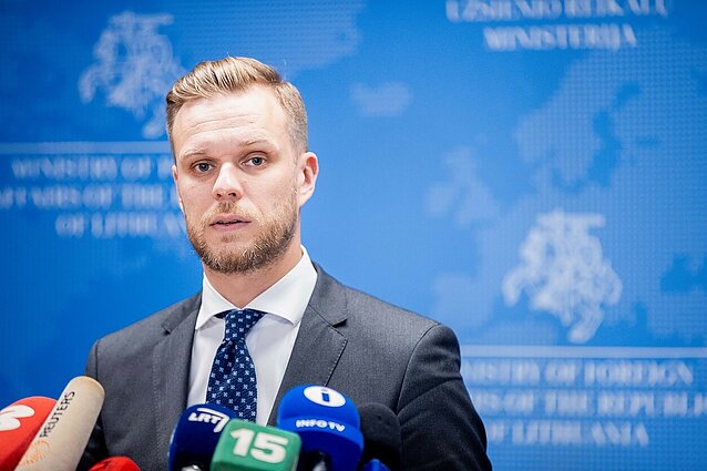 Žinios. Landsbergis ragina Turkiją mažinti skrydžių į Baltarusiją ir identifikuoti migrantus
