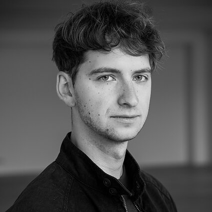 Fotografijoje – Adomas Narkevičius.