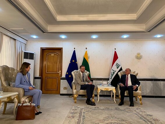 Su Irako diplomatijos vadovu susitikęs Landsbergis: irakiečiai tampa Baltarusijos režimo aukomis