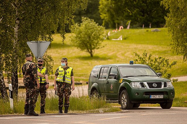 Žinios. Praėjusią parą pasienyje su Baltarusija sulaikyti dar 32 neteisėtai sieną kirtę migrantai