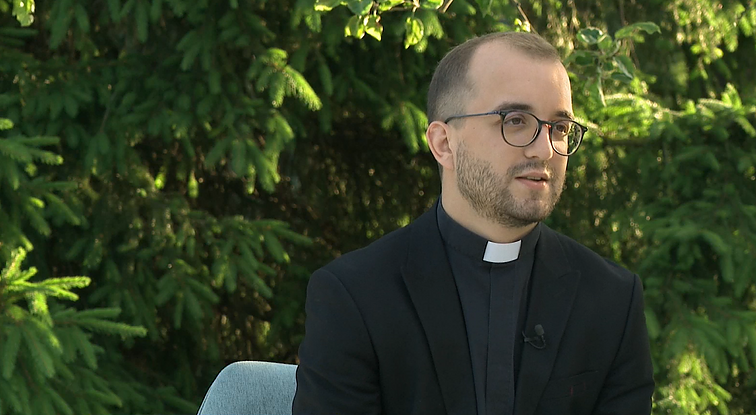 Klierikas: per dažnai nusiviliame žmonėmis, kurie veikia bažnyčioje, bet pamirštame, kad ji pati – tik dėl Dievo