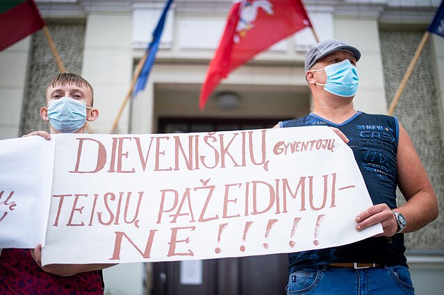 Požėla apie situaciją Dieveniškėse: vietos bendruomenė nelabai nori girdėti argumentų dėl saugumo