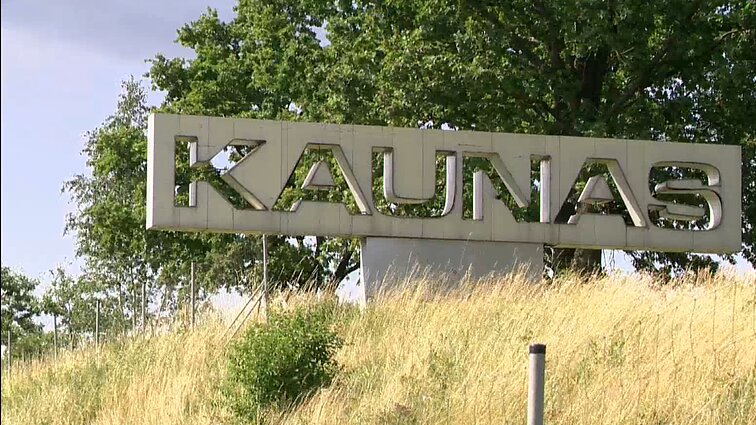 Ekspertai nesutaria dėl miestų riboženklių: vieniems tai funkciją praradęs sovietinis paveldas, kitiems – miesto tapatybė