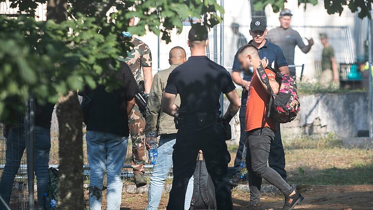 Vidaus reikalų ministrės patarėja apie migrantų skundus: situacija keičiasi kiekvieną minutę