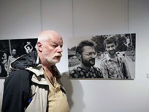 Jonas Maldžiūnas Romualdo Požerskio parodoje „Kauno menininkai ir mūzos“