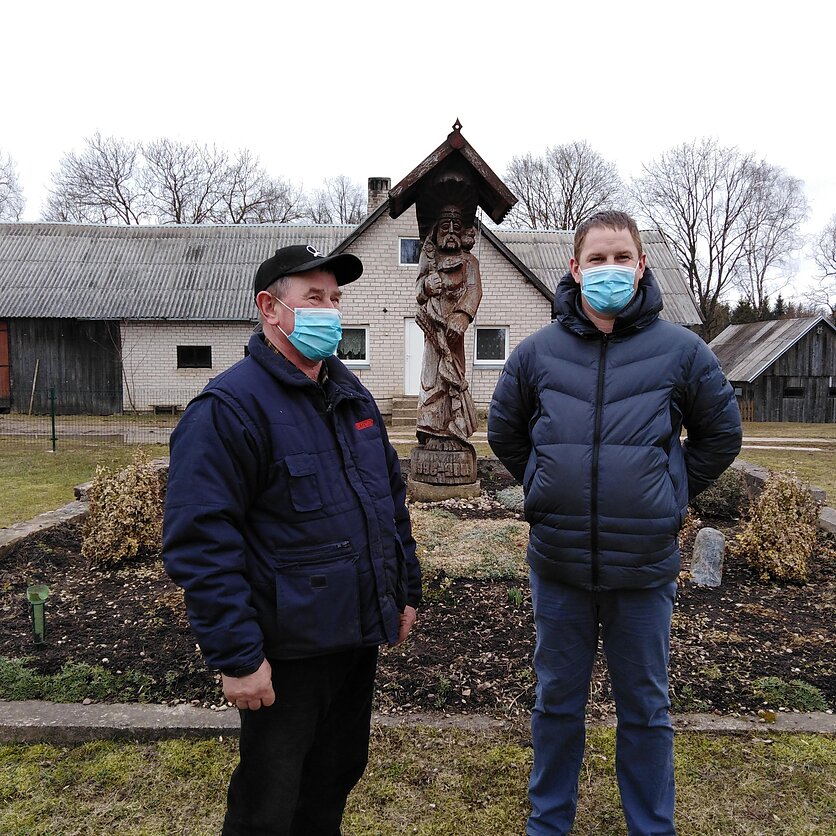 Regina Montvilienė, Raseinių r. ūkininkai Jonas ir Tadas Galinaičiai