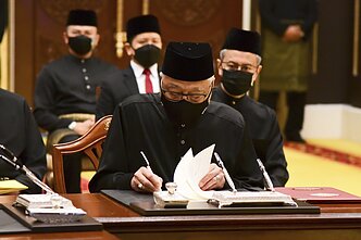 Ismailo Sabri Yaakobo priesaika Ismailo Sabri Yaakobo priesaika