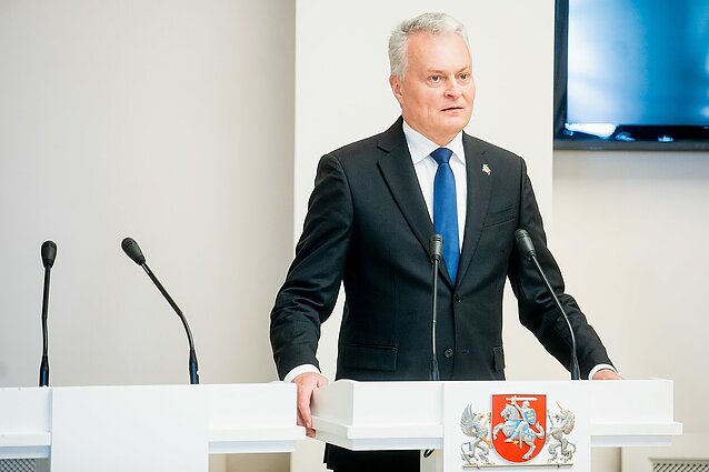 Politologė: Vyriausybę puolančių ir taškus renkančių politikų vajus – nuo prezidento iki LSDP lyderės
