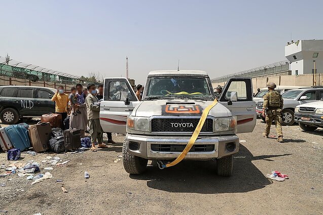 Dienos tema. Anušauskas apie prieglobsčio prašančius afganus: tai – ne atsitiktiniai žmonės, dalis turi valstybės apdovanojimus