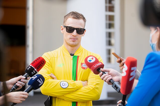 Žinios. Sulaukėme pirmojo paralimpinių žaidynių medalio: Edgaras Matakas – bronzos laimėtojas