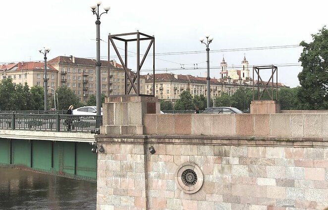 Panorama. Ant Žaliojo tilto – nauja instaliacija (su vertimu į gestų k.)