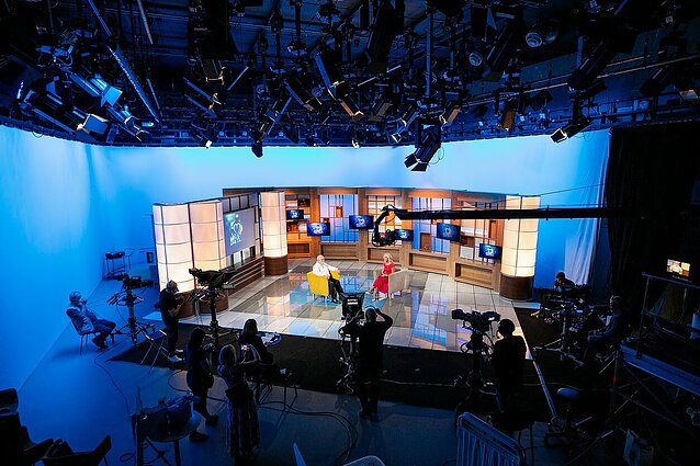 Klauskite daktaro. Gydytojų susirėmimas su žiūrovais, vaistų keliamas nuovargis ir priemonės kovoti su veido raudoniu