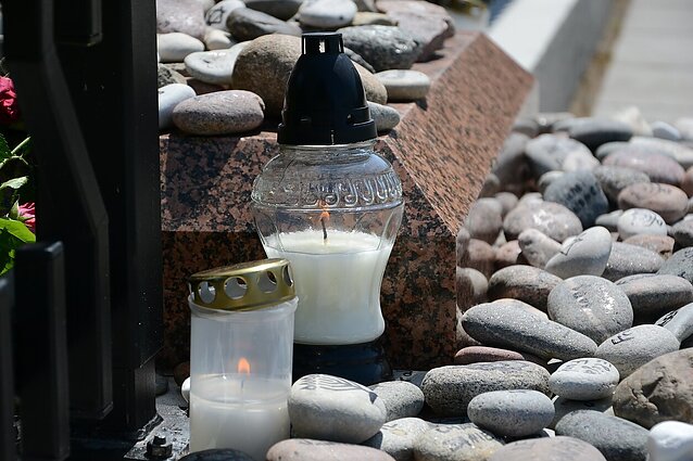 Žinios. Molėtuose paminėtos 80-osios vietos žydų bendruomenės sunaikinimo metinės