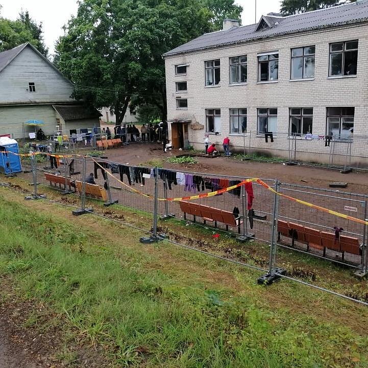 Santara. Laida lenkų kalba