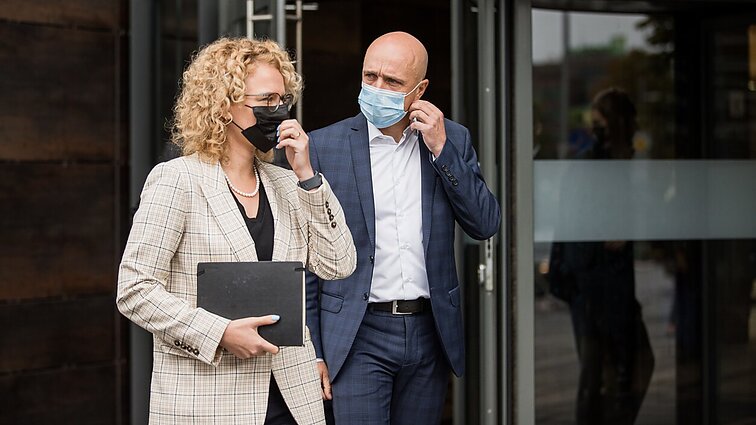 Registrų centre apsilankiusi Armonaitė gavo patikinimą, kad ankstesnių metų avarijos scenarijus nepasikartos