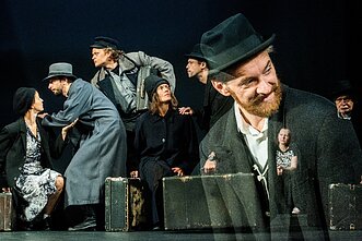 Репетиция спектакля «Поминальная молитва» Репетиция спектакля «Поминальная молитва»