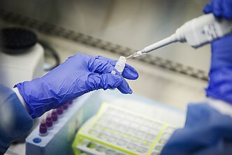 Laboratorija JAV / Asociatyvi
