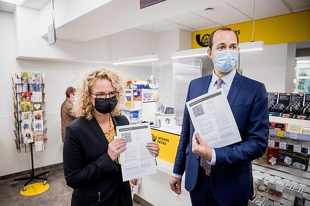 Galimybių pasas – pašte, „Sodroje“ ir dalyje vaistinių: džiaugiamasi, kad procesas yra sklandus ir greitas