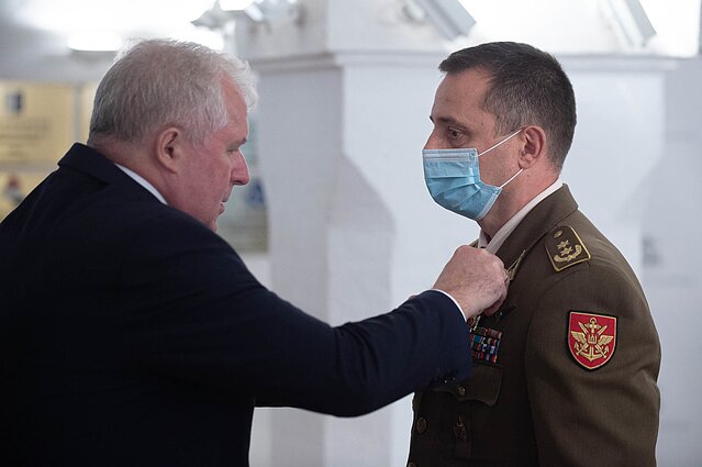 Apdovanoti „Kabulo vienuoliktukui“ padėję kariai ir civiliai