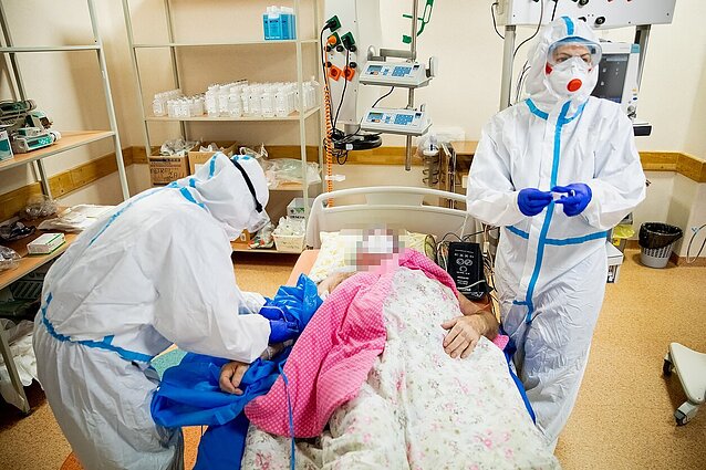 Žinios. Praėjusią parą Lietuvoje patvirtinti 833 nauji užsikrėtimai koronavirusu
