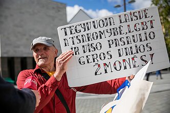В Каунасе впервые состоялся марш LGBTQ+