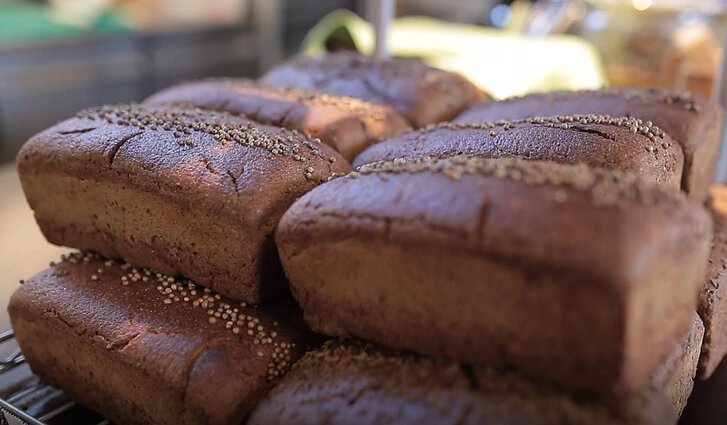 Šviežios duonos skonis: receptas iš Anglijoje kepimo paslapčių išmokusios Miglės Kavaliukaitės