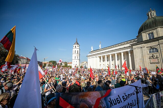 Dienos tema. Politologas nemato galimybių konstruktyviam dialogui su mitinguotojais: kai paklausi, ko jie nori, atsakymas – visko