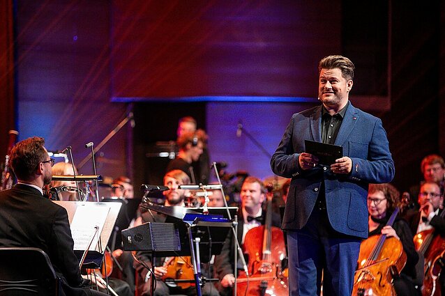 Maestro III laida. Melodijos iš populiariausių kino filmų garso takelių, išraiškingi mostai ir antroji išlikimo dvikova