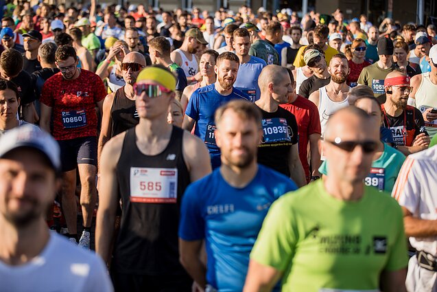A marathon in Vilnius (associative) A marathon in Vilnius (associative)