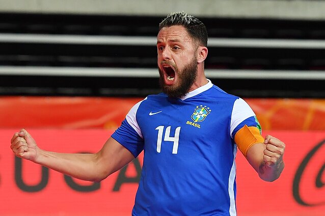 FIFA pasaulio salės futbolo čempionatas. D grupė. Brazilija – Čekija